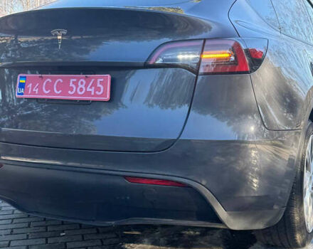 Серый Тесла Model Y, объемом двигателя 0 л и пробегом 9 тыс. км за 29500 $, фото 11 на Automoto.ua