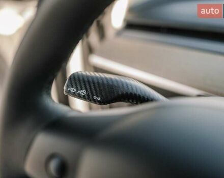 Сірий Тесла Model Y, об'ємом двигуна 0 л та пробігом 12 тис. км за 32500 $, фото 49 на Automoto.ua