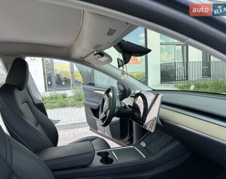 Тесла Model Y 2024 в Ровно на Automoto.ua Серый Тесла Model Y, объемом двигателя 0 л и пробегом 6 тыс. км за 35999 $, фото 37 на Automoto.ua