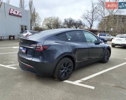 Серый Тесла Model Y, объемом двигателя 0 л и пробегом 1 тыс. км за 33000 $, фото 3 на Automoto.ua