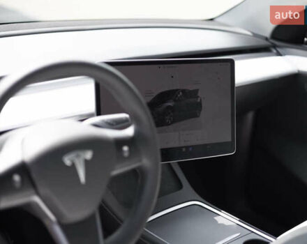 Серый Тесла Model Y, объемом двигателя 0 л и пробегом 22 тыс. км за 26000 $, фото 10 на Automoto.ua
