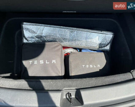 Сірий Тесла Model Y, об'ємом двигуна 0 л та пробігом 29 тис. км за 32000 $, фото 23 на Automoto.ua