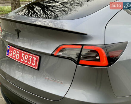 Серый Тесла Model Y, объемом двигателя 0 л и пробегом 5 тыс. км за 42500 $, фото 9 на Automoto.ua