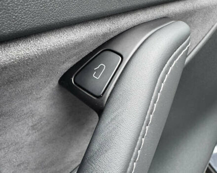 Серый Тесла Model Y, объемом двигателя 0 л и пробегом 7 тыс. км за 33999 $, фото 98 на Automoto.ua