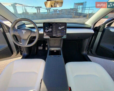 Сірий Тесла Model Y, об'ємом двигуна 0 л та пробігом 15 тис. км за 29988 $, фото 23 на Automoto.ua