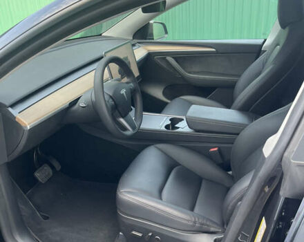 Серый Тесла Model Y, объемом двигателя 0 л и пробегом 1 тыс. км за 32900 $, фото 17 на Automoto.ua