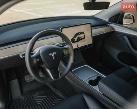 Сірий Тесла Model Y, об'ємом двигуна 0 л та пробігом 12 тис. км за 32500 $, фото 45 на Automoto.ua