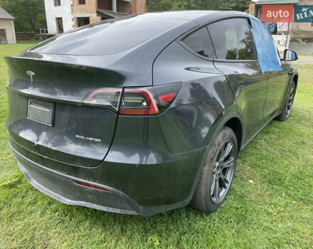 Серый Тесла Model Y, объемом двигателя 0 л и пробегом 7 тыс. км за 24700 $, фото 4 на Automoto.ua