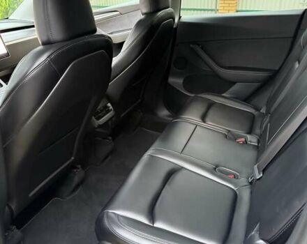 Серый Тесла Model Y, объемом двигателя 0 л и пробегом 11 тыс. км за 28800 $, фото 16 на Automoto.ua