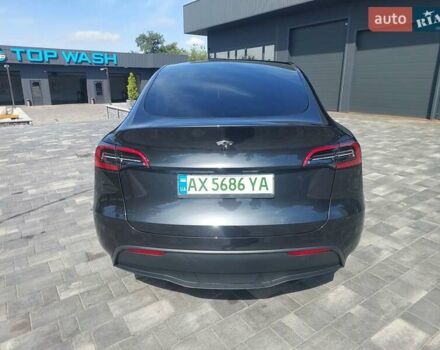 Серый Тесла Model Y, объемом двигателя 0 л и пробегом 1 тыс. км за 29900 $, фото 5 на Automoto.ua