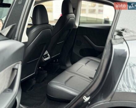 Сірий Тесла Model Y, об'ємом двигуна 0 л та пробігом 14 тис. км за 36999 $, фото 14 на Automoto.ua