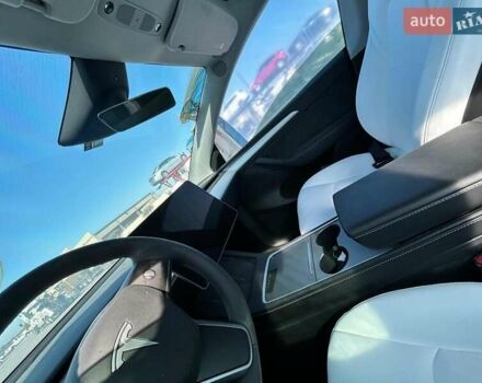 Серый Тесла Model Y, объемом двигателя 0 л и пробегом 26 тыс. км за 21800 $, фото 17 на Automoto.ua