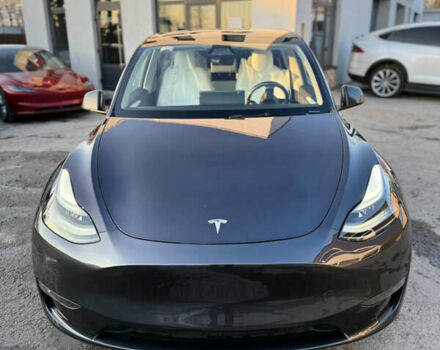 Серый Тесла Model Y, объемом двигателя 0 л и пробегом 1 тыс. км за 39900 $, фото 7 на Automoto.ua
