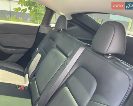 Сірий Тесла Model Y, об'ємом двигуна 0 л та пробігом 29 тис. км за 32000 $, фото 26 на Automoto.ua
