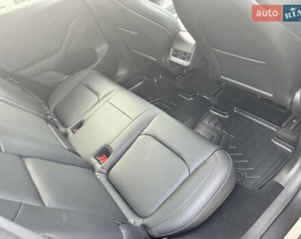 Сірий Тесла Model Y, об'ємом двигуна 0 л та пробігом 18 тис. км за 28500 $, фото 15 на Automoto.ua