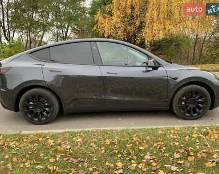 Серый Тесла Model Y, объемом двигателя 0 л и пробегом 14 тыс. км за 32300 $, фото 8 на Automoto.ua