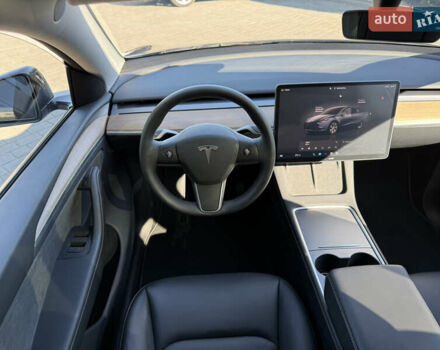 Серый Тесла Model Y, объемом двигателя 0 л и пробегом 12 тыс. км за 29500 $, фото 48 на Automoto.ua