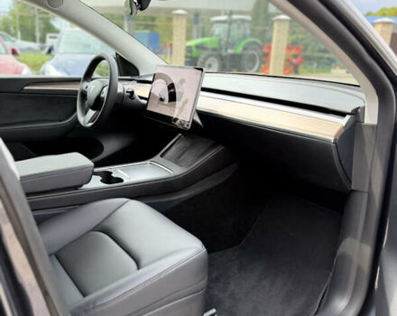 Сірий Тесла Model Y, об'ємом двигуна 0 л та пробігом 4 тис. км за 28400 $, фото 28 на Automoto.ua