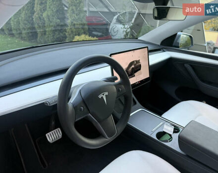 Сірий Тесла Model Y, об'ємом двигуна 0 л та пробігом 12 тис. км за 33300 $, фото 12 на Automoto.ua