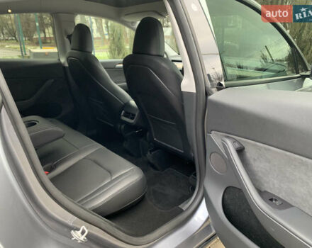 Сірий Тесла Model Y, об'ємом двигуна 0 л та пробігом 5 тис. км за 42500 $, фото 31 на Automoto.ua