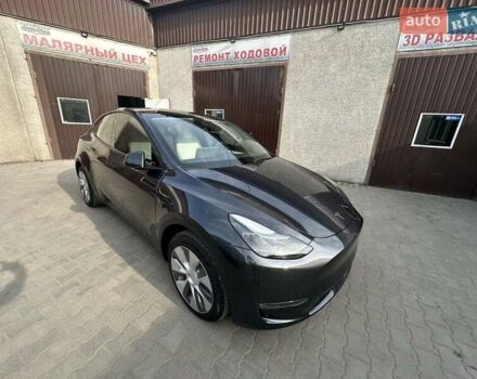Серый Тесла Model Y, объемом двигателя 0 л и пробегом 6 тыс. км за 29500 $, фото 24 на Automoto.ua