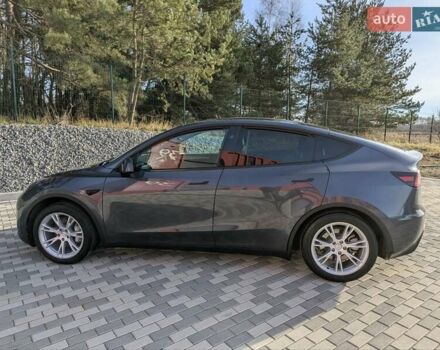 Серый Тесла Model Y, объемом двигателя 0 л и пробегом 29 тыс. км за 30500 $, фото 7 на Automoto.ua