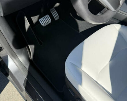 Серый Тесла Model Y, объемом двигателя 0 л и пробегом 11 тыс. км за 33900 $, фото 17 на Automoto.ua