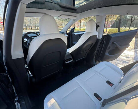 Серый Тесла Model Y, объемом двигателя 0 л и пробегом 9 тыс. км за 29500 $, фото 73 на Automoto.ua