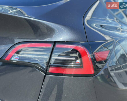 Серый Тесла Model Y, объемом двигателя 0 л и пробегом 1 тыс. км за 35490 $, фото 21 на Automoto.ua