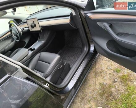 Тесла Model Y 2024 в Виннице на Automoto.ua Серый Тесла Model Y, объемом двигателя 0 л и пробегом 4 тыс. км за 29900 $, фото 24 на Automoto.ua