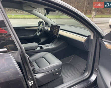 Сірий Тесла Model Y, об'ємом двигуна 0 л та пробігом 16 тис. км за 26000 $, фото 19 на Automoto.ua