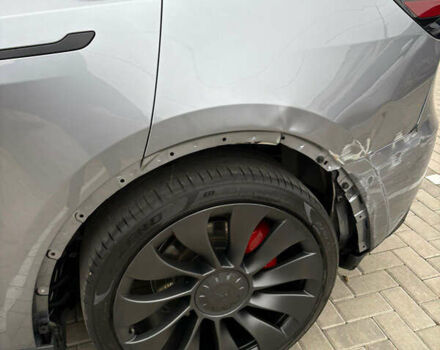 Серый Тесла Model Y, объемом двигателя 0 л и пробегом 17 тыс. км за 34300 $, фото 12 на Automoto.ua