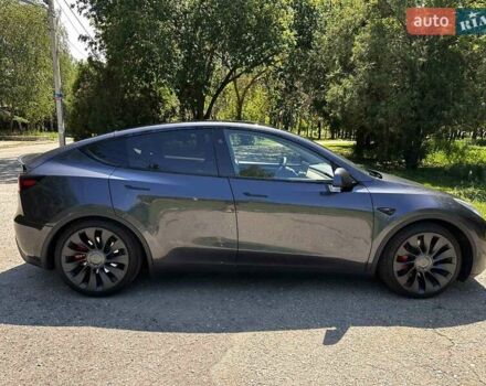Серый Тесла Model Y, объемом двигателя 0 л и пробегом 17 тыс. км за 34000 $, фото 11 на Automoto.ua
