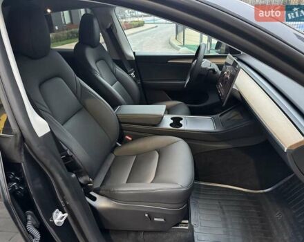 Сірий Тесла Model Y, об'ємом двигуна 0 л та пробігом 27 тис. км за 30900 $, фото 15 на Automoto.ua