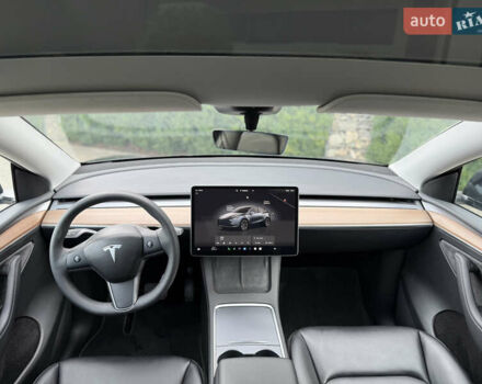 Сірий Тесла Model Y, об'ємом двигуна 0 л та пробігом 13 тис. км за 29999 $, фото 4 на Automoto.ua