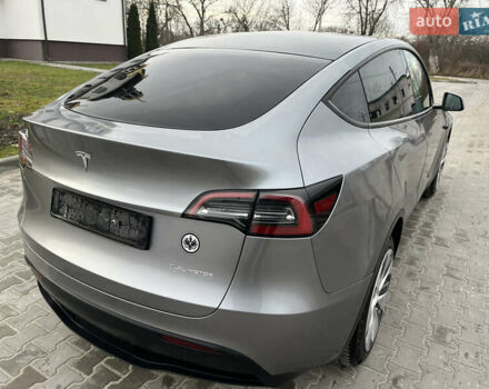 Сірий Тесла Model Y, об'ємом двигуна 0 л та пробігом 29 тис. км за 32000 $, фото 8 на Automoto.ua
