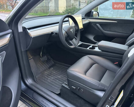 Сірий Тесла Model Y, об'ємом двигуна 0 л та пробігом 13 тис. км за 28200 $, фото 13 на Automoto.ua
