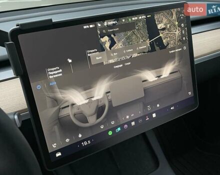 Серый Тесла Model Y, объемом двигателя 0 л и пробегом 25 тыс. км за 36700 $, фото 22 на Automoto.ua