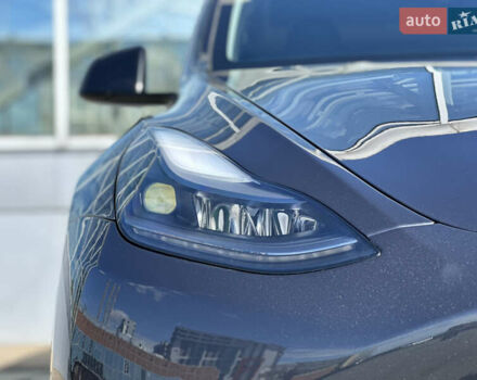 Серый Тесла Model Y, объемом двигателя 0 л и пробегом 1 тыс. км за 35490 $, фото 4 на Automoto.ua