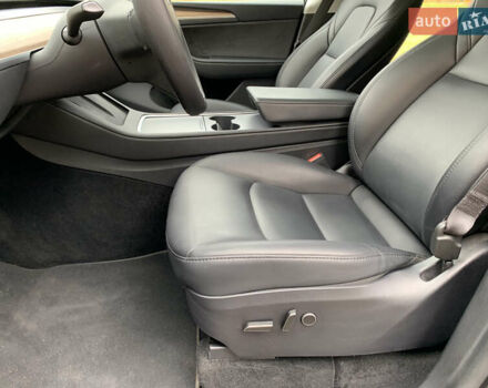 Серый Тесла Model Y, объемом двигателя 0 л и пробегом 14 тыс. км за 32300 $, фото 27 на Automoto.ua