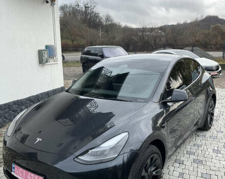 Серый Тесла Model Y, объемом двигателя 0 л и пробегом 33 тыс. км за 25000 $, фото 20 на Automoto.ua