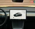 Серый Тесла Model Y, объемом двигателя 0 л и пробегом 2 тыс. км за 35490 $, фото 46 на Automoto.ua