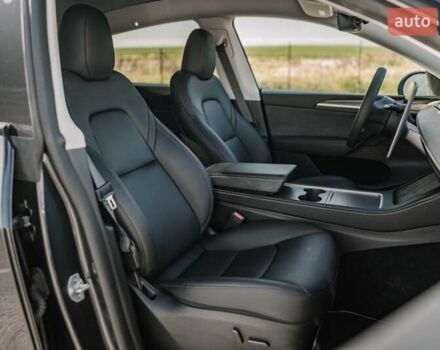 Серый Тесла Model Y, объемом двигателя 0 л и пробегом 25 тыс. км за 31300 $, фото 61 на Automoto.ua