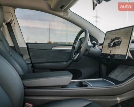 Сірий Тесла Model Y, об'ємом двигуна 0 л та пробігом 12 тис. км за 32500 $, фото 62 на Automoto.ua