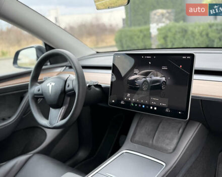Сірий Тесла Model Y, об'ємом двигуна 0 л та пробігом 13 тис. км за 29999 $, фото 48 на Automoto.ua