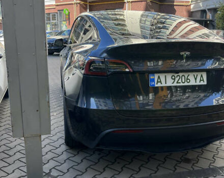 Серый Тесла Model Y, объемом двигателя 0 л и пробегом 33 тыс. км за 29000 $, фото 2 на Automoto.ua