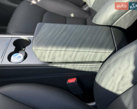 Сірий Тесла Model Y, об'ємом двигуна 0 л та пробігом 5 тис. км за 29500 $, фото 12 на Automoto.ua