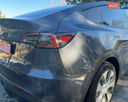 Серый Тесла Model Y, объемом двигателя 0 л и пробегом 9 тыс. км за 29500 $, фото 106 на Automoto.ua