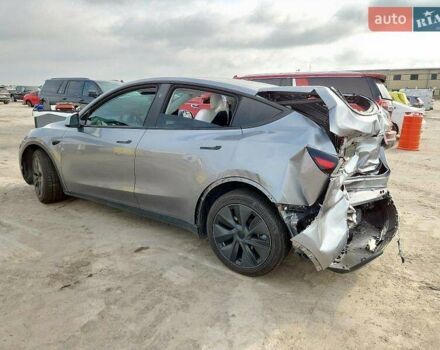 Серый Тесла Model Y, объемом двигателя 0 л и пробегом 26 тыс. км за 21800 $, фото 2 на Automoto.ua