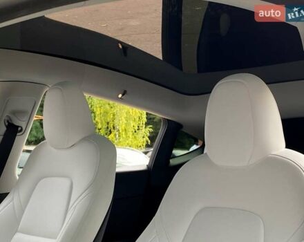 Сірий Тесла Model Y, об'ємом двигуна 0 л та пробігом 23 тис. км за 31999 $, фото 13 на Automoto.ua